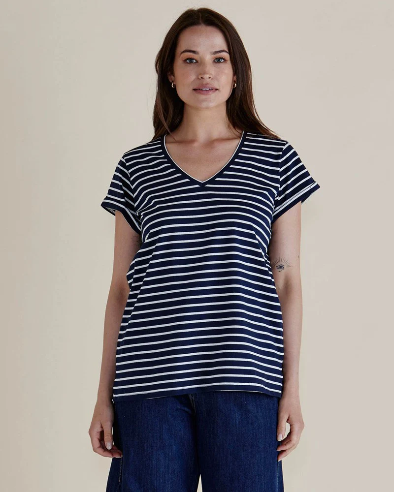 Ayla V-Neck Tee