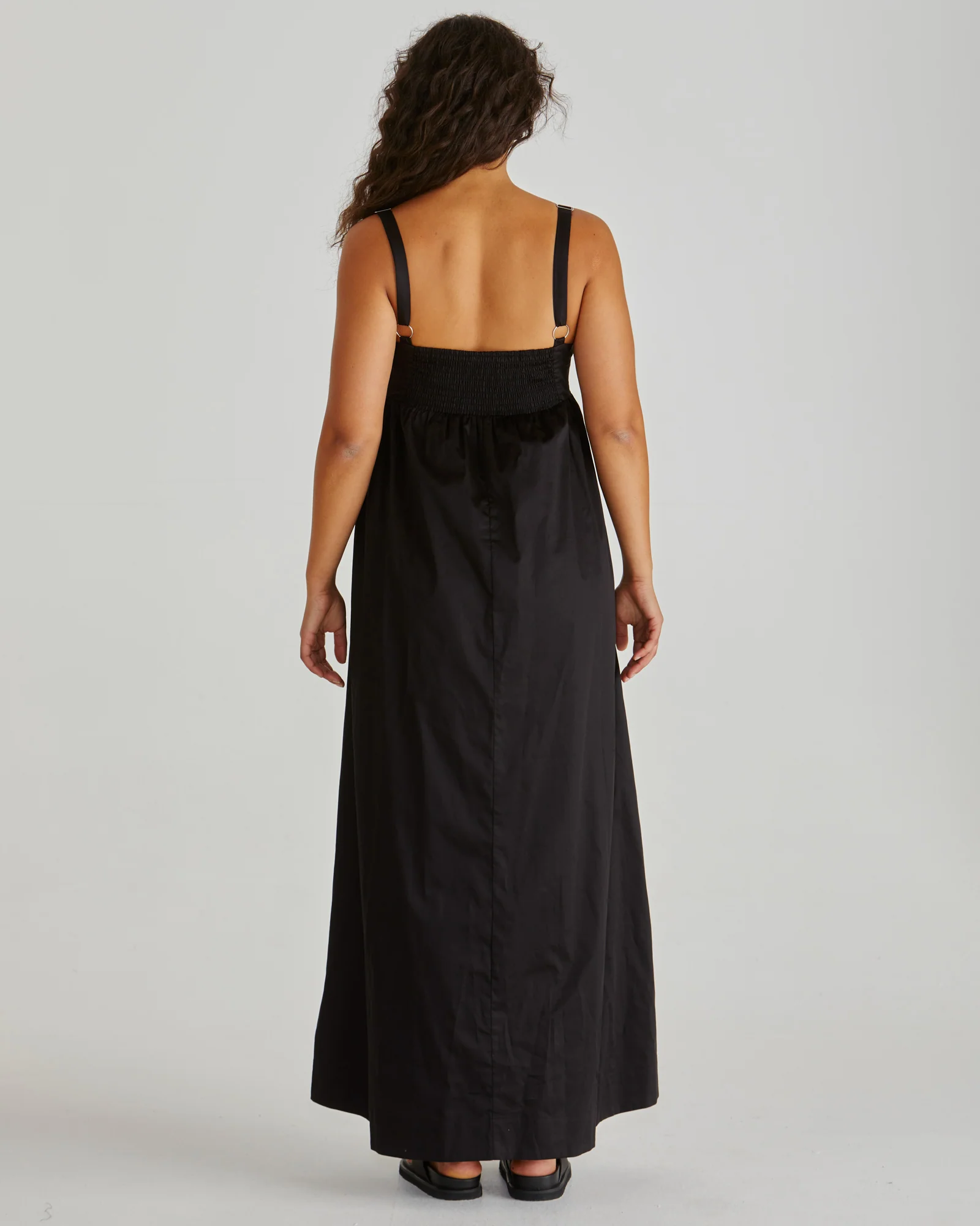 DELANEY MAXI DRESS - Black - Image 4