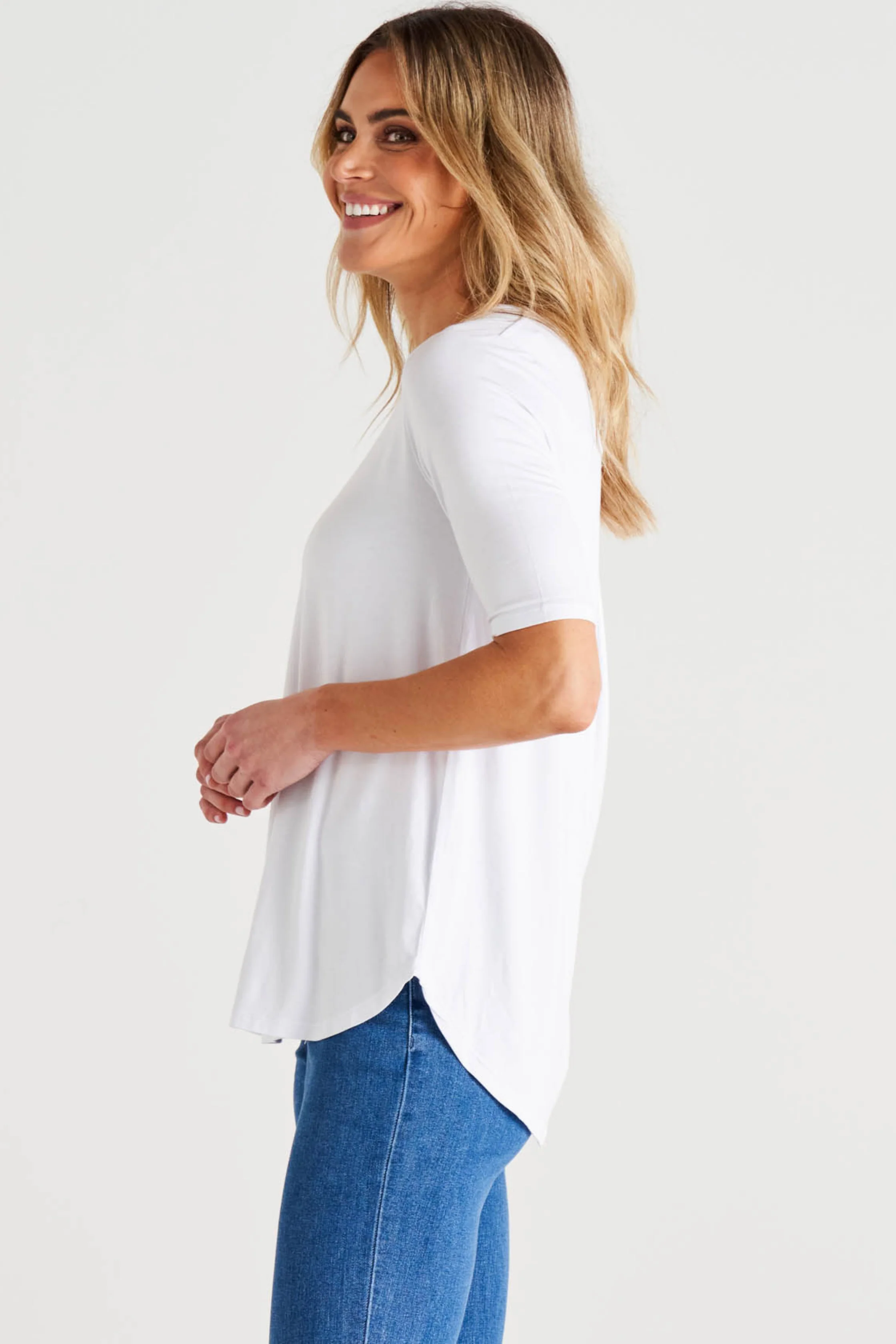 MAYA TEE - White - Image 3